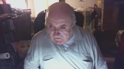 guy online show from December 18, 2024, 3:55 pm