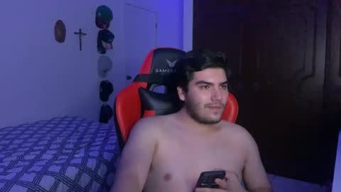 HotBoy online show from January 6, 2025, 6:47 am