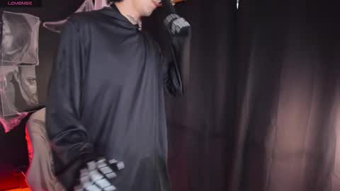 jett_savage online show from October 21, 2025, 2:29 pm