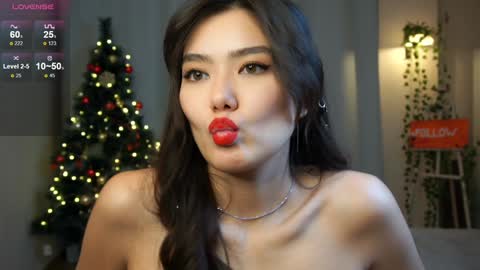 Hi all. My name is Naomi and Im glad to see you in my room  online show from December 11, 2024, 7:14 pm