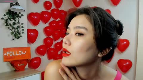 Hi all. My name is Naomi and Im glad to see you in my room  online show from February 14, 2025, 5:14 pm