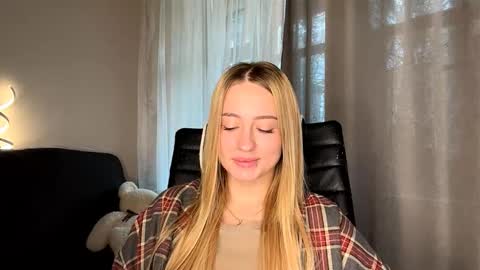 Snapshot of jettafrancis chatting on October 24, 2025, 6:43 am Kodi online show from October 24, 2025, 6:43 am