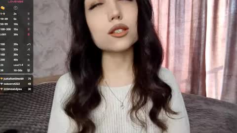 I am Gina ntmu Lets hit 10 Thumbs Up together online show from April 23, 2026, 12:29 pm