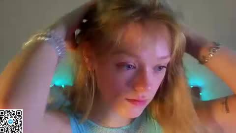 Gwen online show from August 6, 2026, 7:16 pm