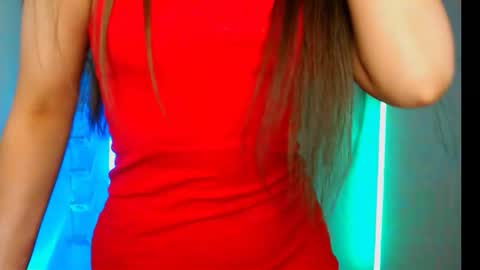 Snapshot of jewelrosse chatting on October 30, 2025, 7:58 pm Jewel online show from October 30, 2025, 7:58 pm