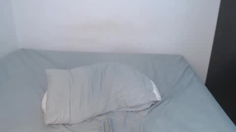 Snapshot of jey_foxx chatting on March 12, 2025, 6:11 pm jey_foxx online show from March 12, 2025, 6:11 pm