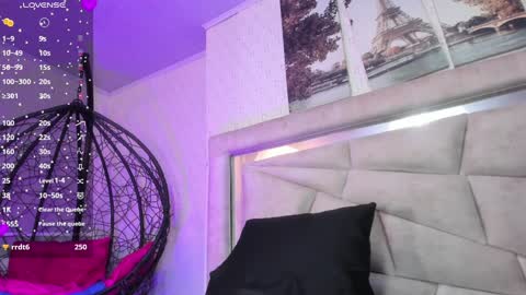 Snapshot of jeyandblae_ chatting on December 10, 2024, 10:05 pm Jey online show from December 10, 2024, 10:05 pm