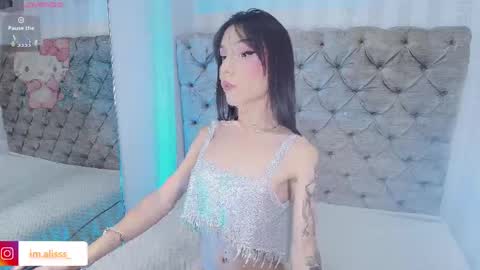 Snapshot of jeyandblae_ chatting on April 25, 2026, 3:42 am Jey online show from April 25, 2026, 3:42 am