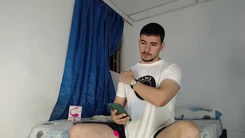 Juan David online show from October 9, 2025, 12:19 am