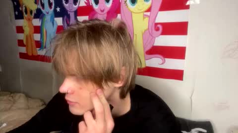 jeycob ice online show from March 22, 2026, 10:13 pm