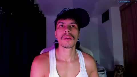 Snapshot of jeyden_camilo chatting on June 1, 2026, 9:49 pm Jeyden Camilo online show from June 1, 2026, 9:49 pm