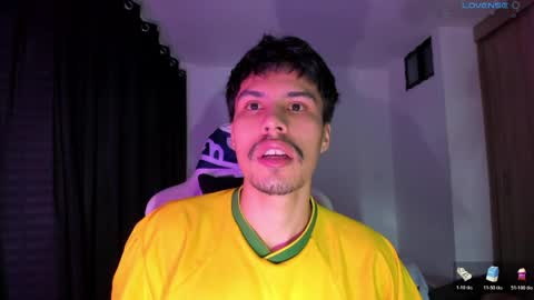 Snapshot of jeyden_camilo chatting on June 2, 2026, 11:18 pm Jeyden Camilo online show from June 2, 2026, 11:18 pm
