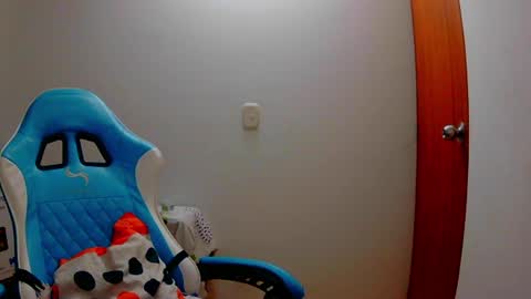 Stif Universe online show from October 16, 2025, 10:16 am