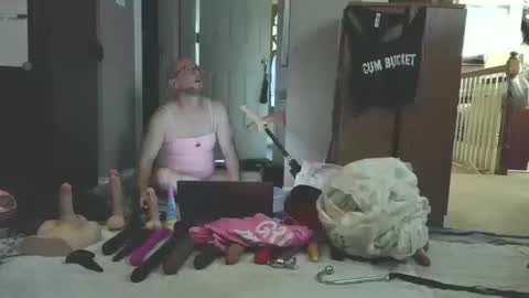 Nasty Cumslut online show from October 12, 2025, 2:49 pm