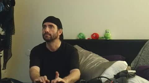 FoxHunter1 online show from November 19, 2025, 4:01 am