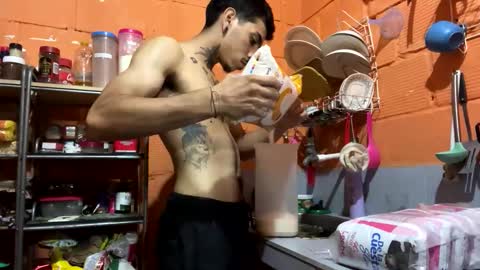 Snapshot of jh415 chatting on October 5, 2025, 11:24 pm jh415 online show from October 5, 2025, 11:24 pm