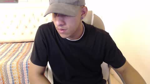 Jheider R. online show from December 19, 2024, 4:02 am