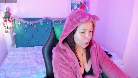Jhiinny online show from December 3, 2024, 2:27 pm