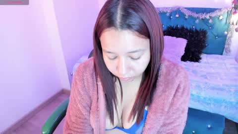 Jhiinny online show from December 19, 2024, 2:56 am