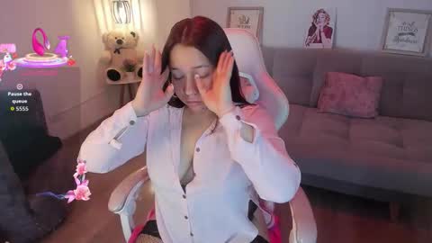 Jhiinny online show from October 4, 2025, 3:26 am