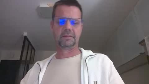 jhmec44000 online show from May 31, 2026, 8:54 pm