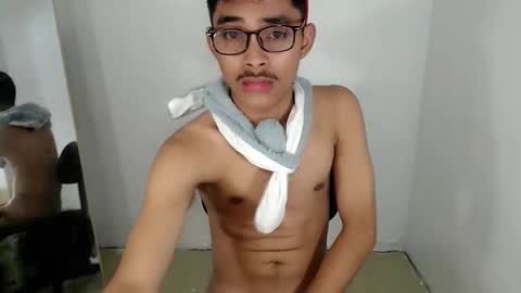 Johnny  online show from December 18, 2025, 4:02 pm