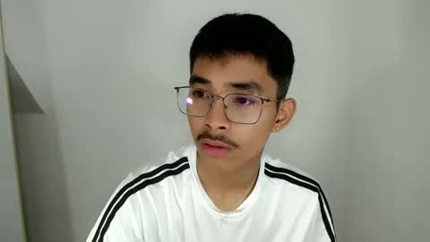 Johnny  online show from December 20, 2025, 9:27 am