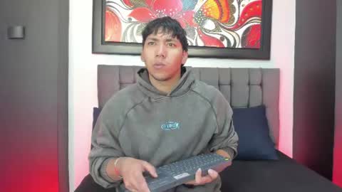jhoan_evans online show from July 7, 2026, 2:47 am
