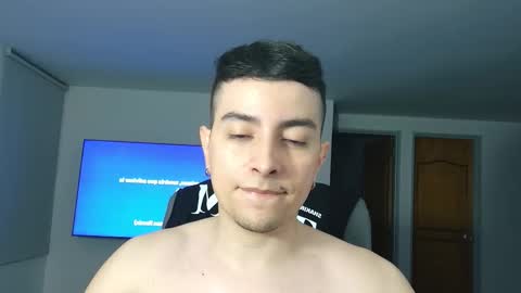 Snapshot of jhoan_saenz chatting on October 21, 2025, 5:08 am Jhoan Saenz online show from October 21, 2025, 5:08 am