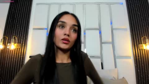 Jhoana  online show from February 1, 2025, 7:44 pm