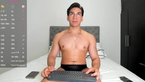 Snapshot of jhoansex_ chatting on December 3, 2024, 11:02 pm JHOAN online show from December 3, 2024, 11:02 pm