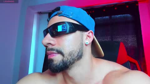 Snapshot of jhojansthetics chatting on February 12, 2026, 8:15 pm Jhojan Strong online show from February 12, 2026, 8:15 pm