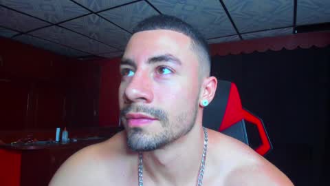 Jhojan Strong  online show from December 24, 2024, 12:00 am