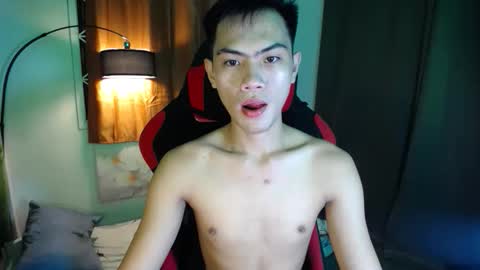 jhon_cummer online show from May 28, 2026, 10:23 am