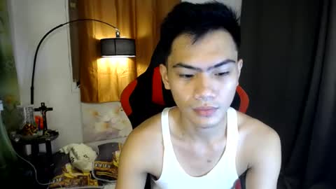 jhon_cummer online show from June 14, 2026, 1:02 pm