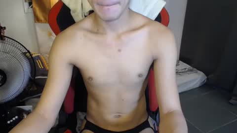 jhon_cummer online show from June 16, 2026, 4:09 pm