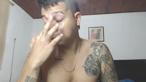 Snapshot of jhon_tommy chatting on December 23, 2024, 9:27 am jhon tommy online show from December 23, 2024, 9:27 am