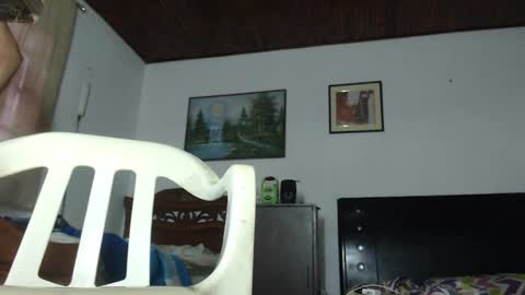 Snapshot of jhon_tommy chatting on January 23, 2025, 11:26 am jhon tommy online show from January 23, 2025, 11:26 am