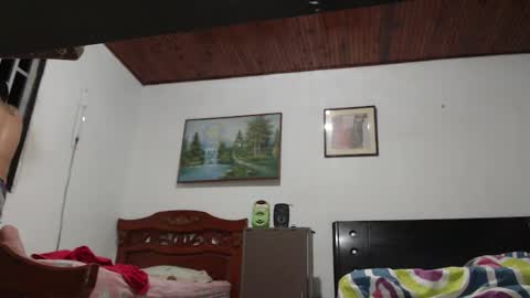 Snapshot of jhon_tommy chatting on February 8, 2025, 1:00 am jhon tommy online show from February 8, 2025, 1:00 am