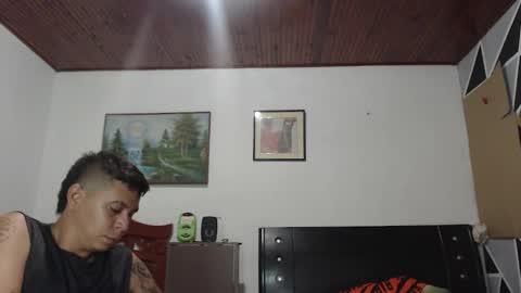 Snapshot of jhon_tommy chatting on February 18, 2025, 2:05 am jhon tommy online show from February 18, 2025, 2:05 am