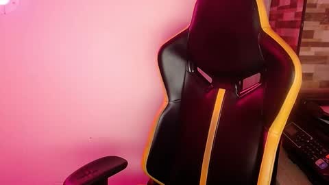 Snapshot of jhonatan_morales_s chatting on November 1, 2025, 11:40 pm jhonatan_morales_s online show from November 1, 2025, 11:40 pm