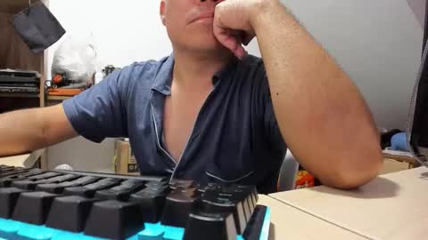 jhonatan_morales_s online show from November 21, 2025, 4:11 am