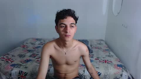 jhonay__cute online show from April 22, 2026, 12:24 am