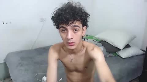 jhonay__cute online show from July 26, 2026, 7:26 am