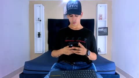 Snapshot of jhonn_rhyss chatting on December 3, 2024, 3:41 am Jhon online show from December 3, 2024, 3:41 am