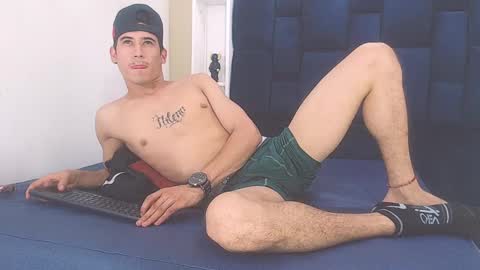 Snapshot of jhonn_rhyss chatting on January 12, 2025, 10:54 pm Jhon online show from January 12, 2025, 10:54 pm