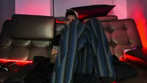 Snapshot of jhonny_ackerman chatting on June 15, 2026, 5:20 am jhonny_ackerman online show from June 15, 2026, 5:20 am
