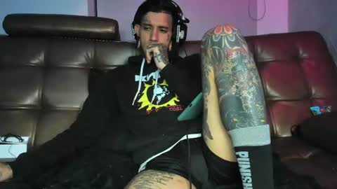 jhonny_ackerman online show from July 2, 2026, 8:09 am