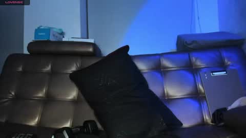 jhonny_ackerman online show from July 31, 2026, 7:08 am
