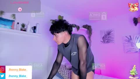 JHONNATHAN online show from November 26, 2025, 9:49 pm